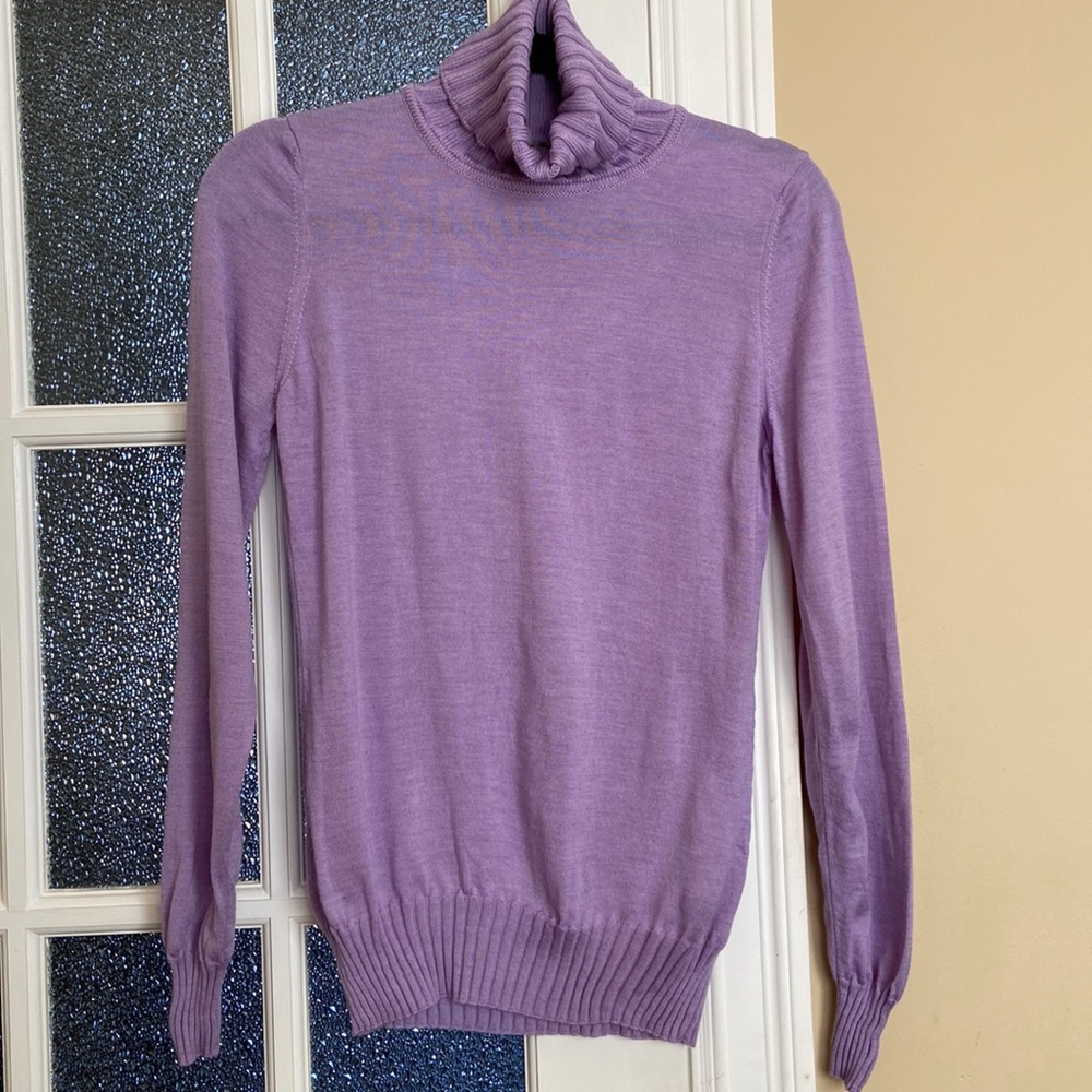 Enzo Mantovani fine merino wool lightweight turtleneck